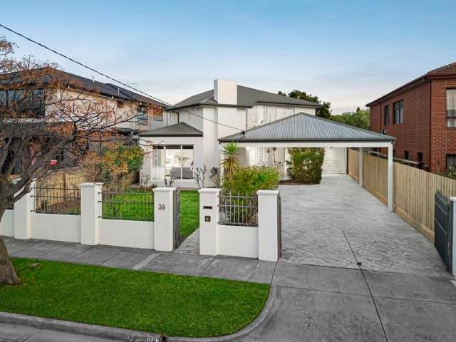 House for sale in Bentleigh