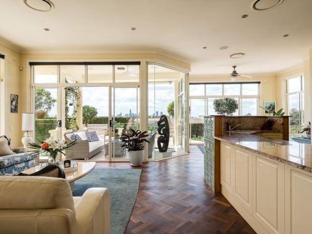 House for rent in Bardon, Greater Brisbane