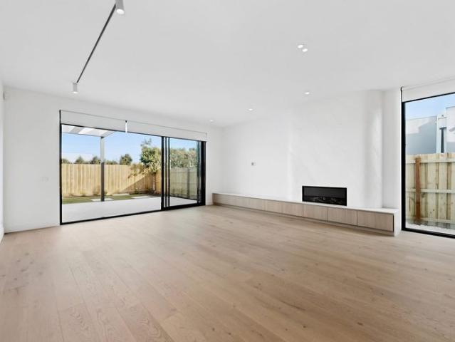 Townhouse for rent in Camerons Creek, Victoria