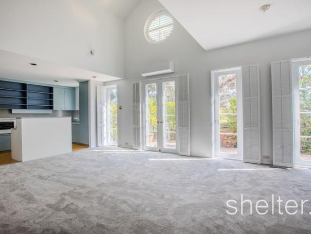 Townhouse for rent in Glen Iris, Melbourne