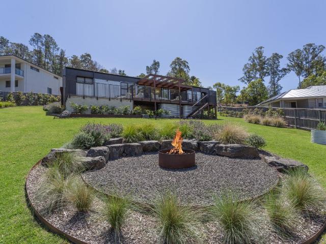 House for sale in Berry