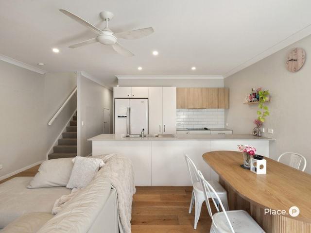 Townhouse for sale in Toombul, Queensland