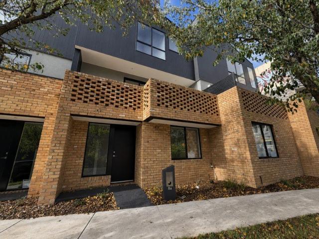 Townhouse for rent in Camerons Creek, Victoria