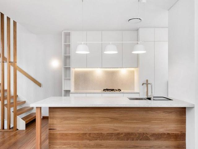 Townhouse for rent in Merthyr, Greater Brisbane