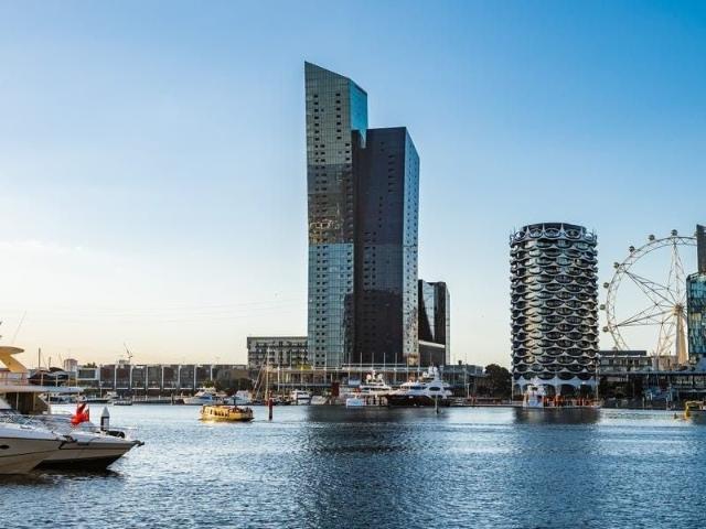 Apartment for rent in NewQuay, Melbourne