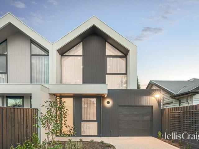 Townhouse for sale in Camerons Creek, Victoria