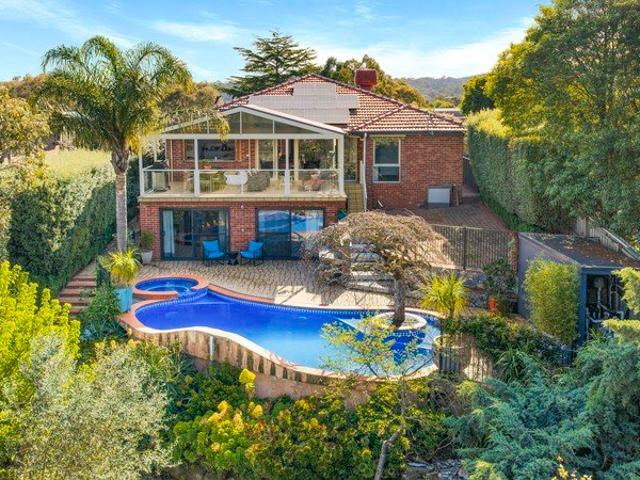 House for sale in Diamond Creek, Melbourne