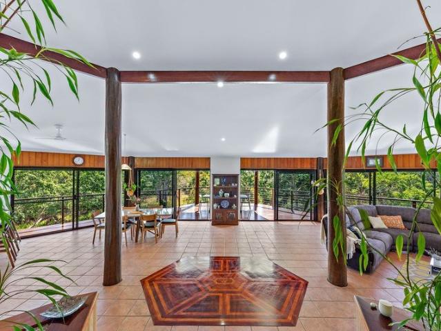 House for sale in Cannonvale, Queensland