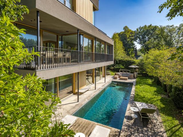 Villa kaufen in Unterföhring, Bayern