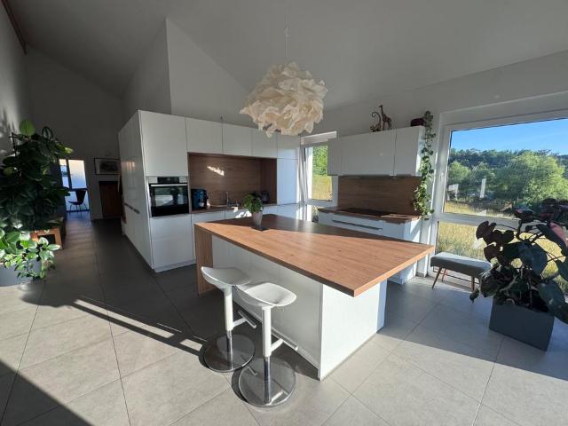 Haus kaufen in Aussiedlerhöfe Riedhang, Roigheim
