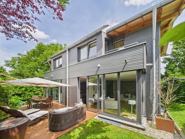 Villa kaufen in Oberhaching, Bayern
