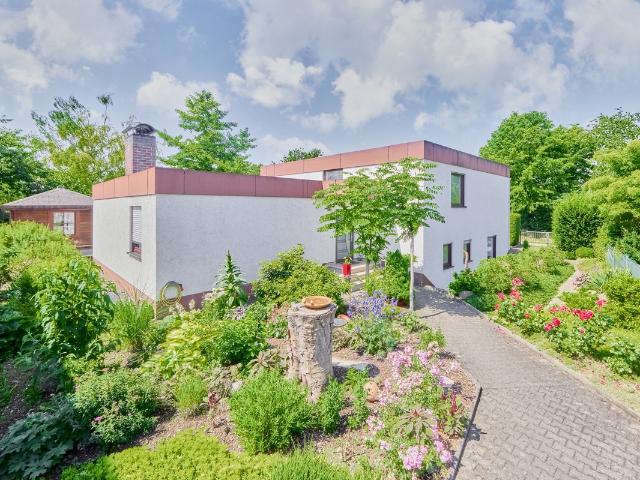 Villa kaufen in Königsbrunn, Bayern