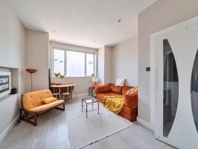 House for rent in Muswell Hill, Greater London
