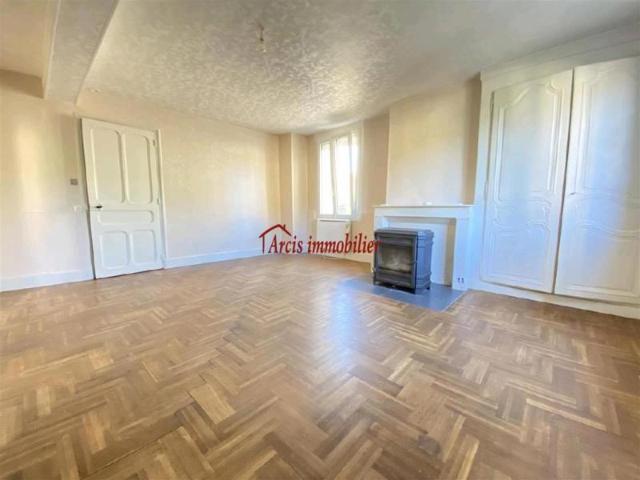 Maison vente à Troyes, Arcis-sur-aube