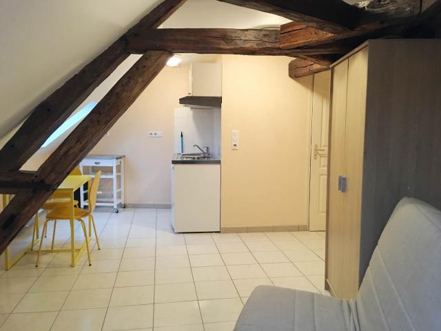 Studio location à Troyes