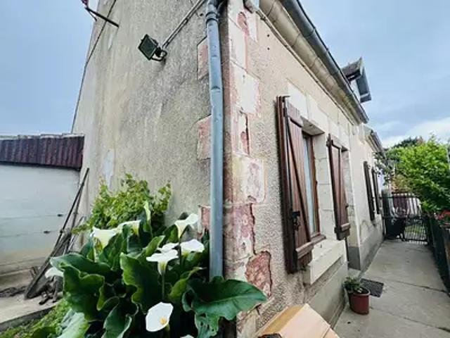 Maison vente à Saint-Amand-Montrond, Arcomps