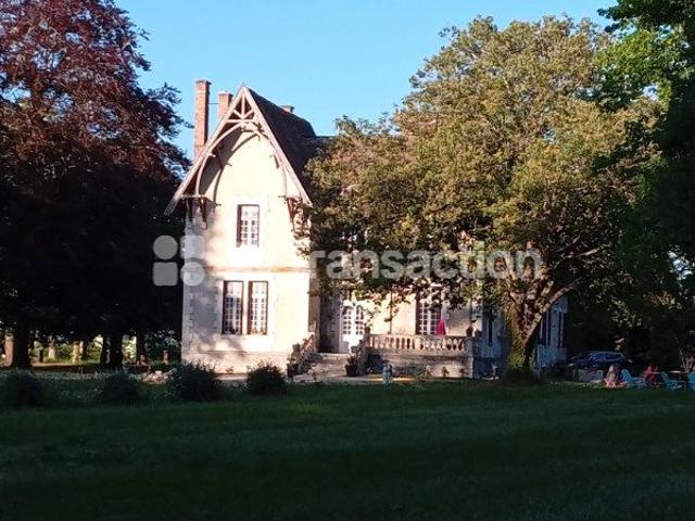 Villa vente à Saint-Amand-Montrond, Arcomps