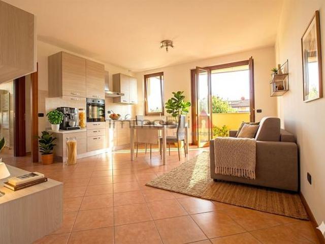 Appartamento in affitto a Arcore, Lombardia