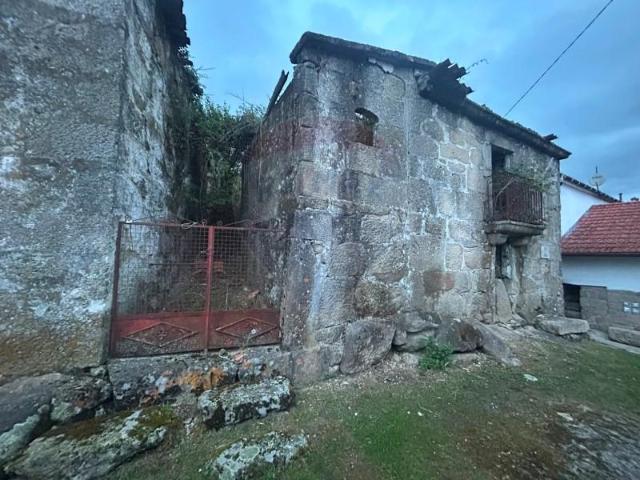 Casa venda em Arcos de Valdevez (São Paio) e Giela, Arcos de Valdevez