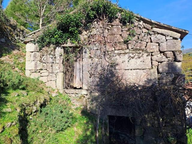 Terreno venda em Arcos De Valdevez, Viana Do Castelo