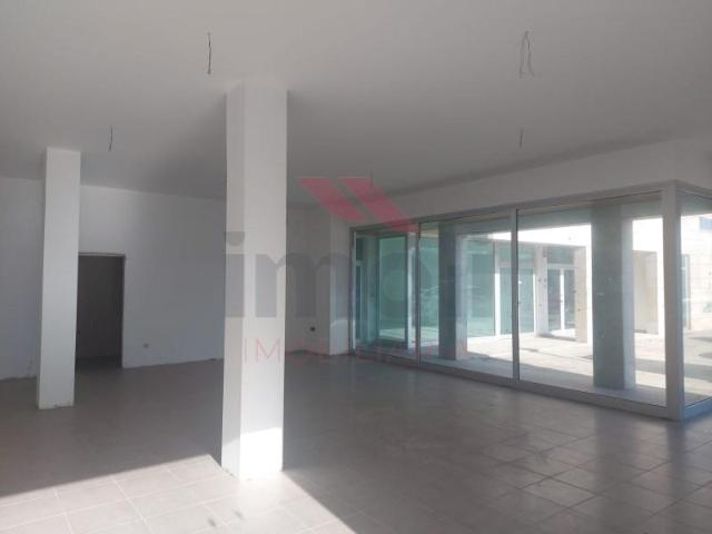 Loja venda em Arcos De Valdevez, Viana Do Castelo