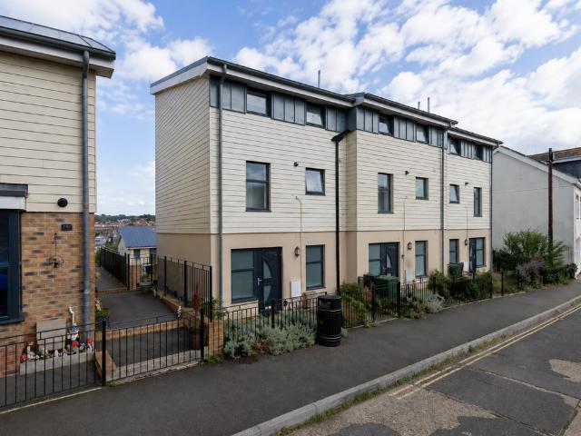 Apartment for rent in Cowes, Isle Of Wight