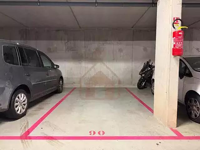 Garage location à Arcueil, Val-de-Marne
