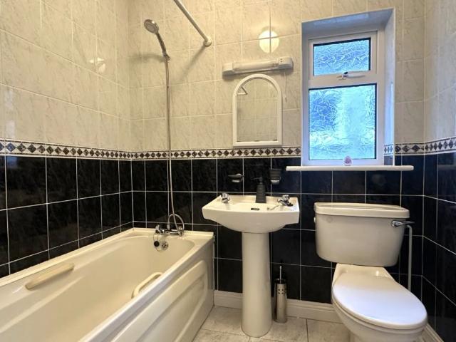 House to rent in Gaillimh, Connacht