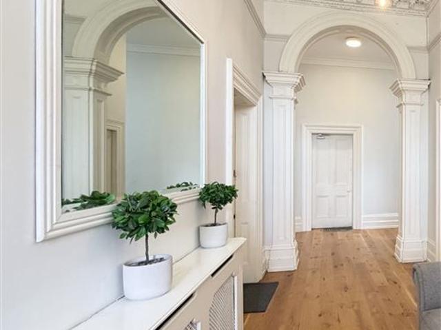 Apartment to rent in Dundrum, North Tipperary