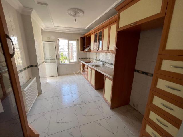 Yenişehir, Mersin içerisinde kiralık mülk
