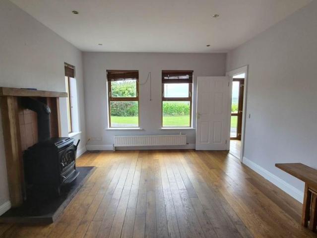 House to rent in Burnside, Ulster