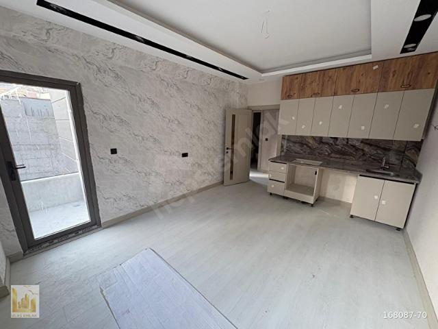 Batıkent Mahallesi, Karaköprü içerisinde satılık mülk