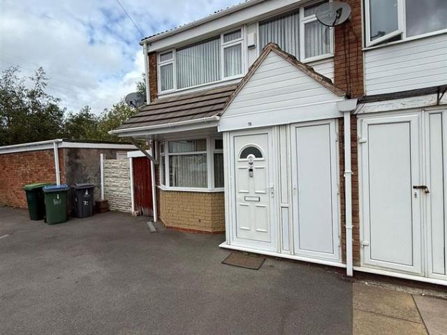 House for rent in Balls Hill, Hill Top