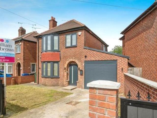 House for sale in Wheatley, South Yorkshire