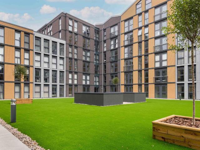 Apartment for rent in Park Central, Birmingham