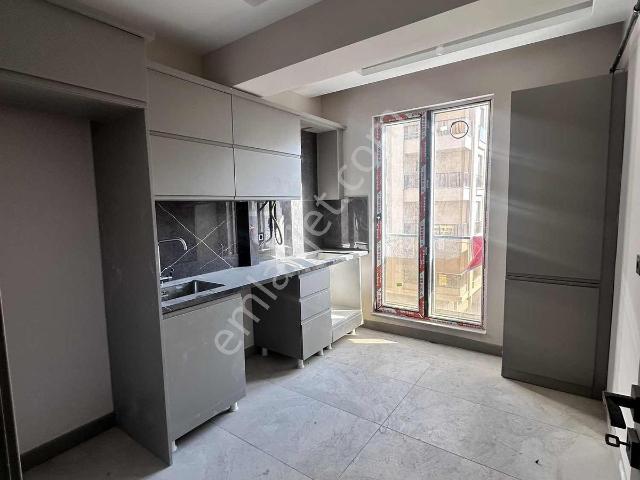 Van içerisinde kiralık mülk