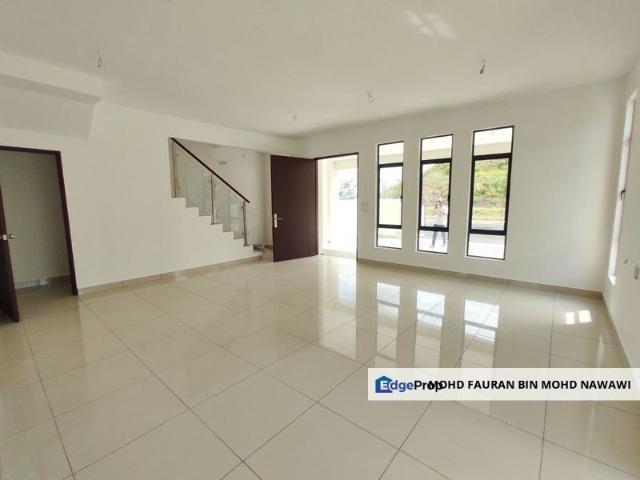 House for sale in Sendayan Village, Negeri Sembilan