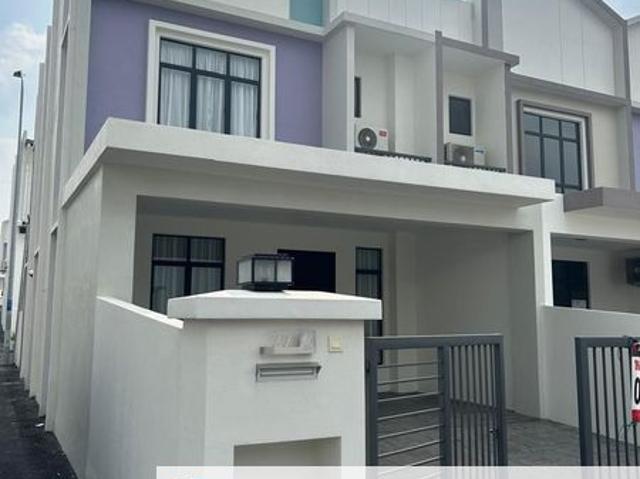 House for rent in Sendayan Village, Negeri Sembilan