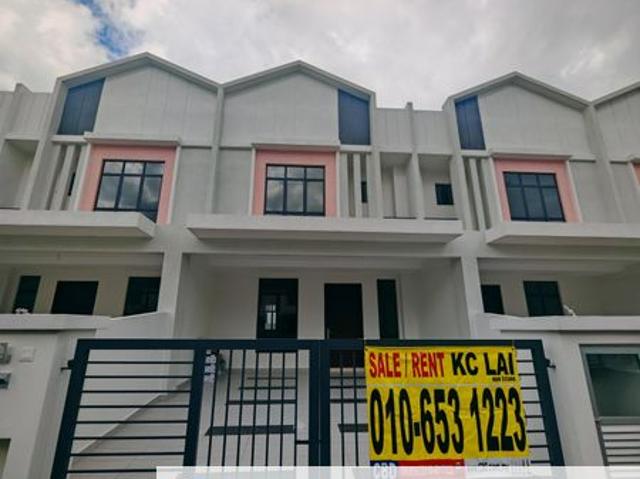 House for rent in Sendayan Village, Negeri Sembilan