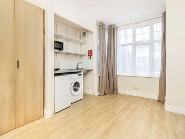 Apartment for rent in Church End, Greater London