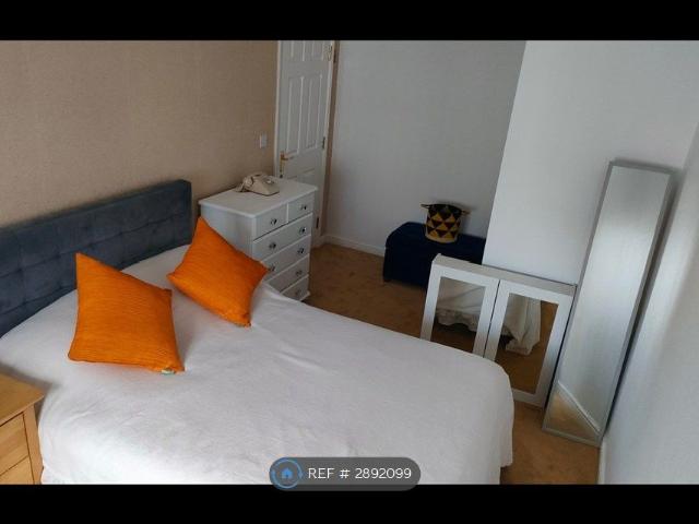 Room for rent in Ettingshall, West Midlands