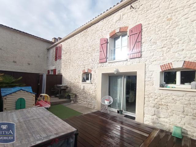 Maison vente à Ardillières, Charente-Maritime
