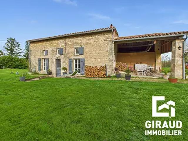 Maison vente à Parthenay, Ardin