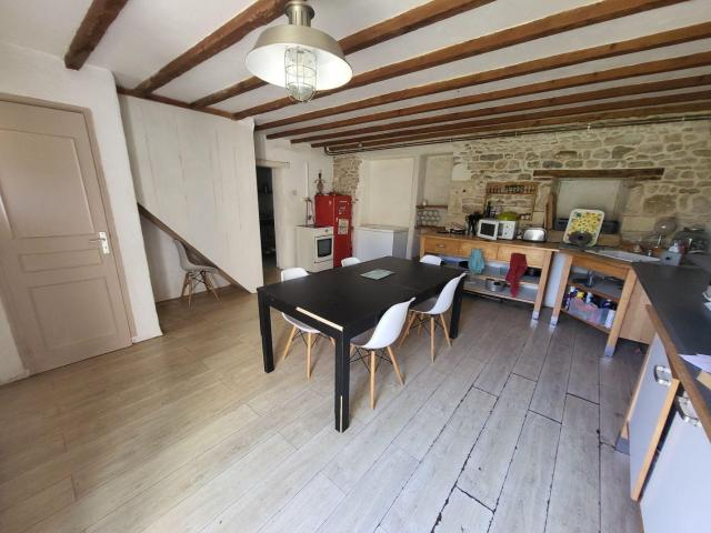 Maison vente à Parthenay, Ardin