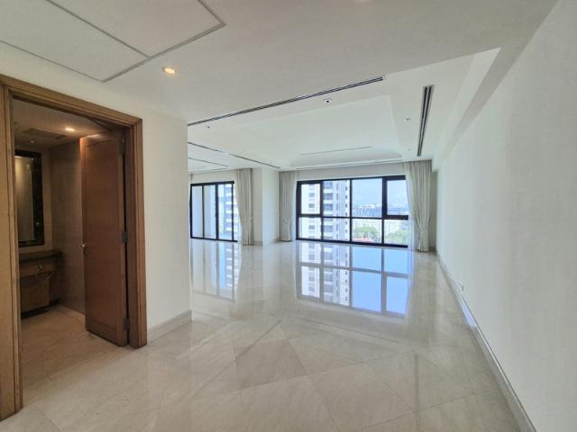 Condominium for sale in Tanglin Road, 10 Central, Tanglin