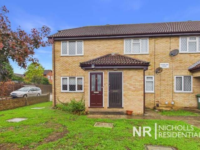 Apartment for rent in Cuddington, Epsom and Ewell
