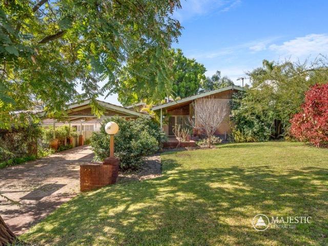 House for sale in Ardross, Western Australia