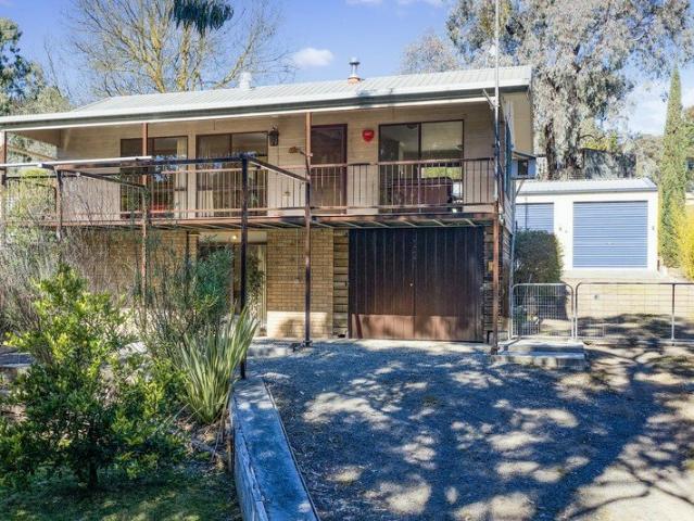 House for sale in Howqua Inlet, Victoria