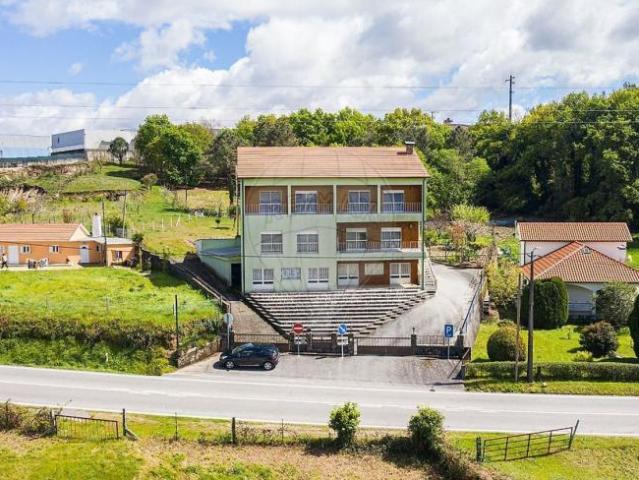 Escritório venda em Póvoa De Lanhoso, Braga