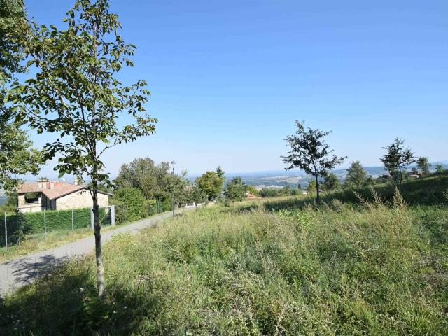 Terreno in vendita a Travo, Reggio Emilia